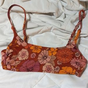 NWOT Sz S Floral Boho Bikini Top